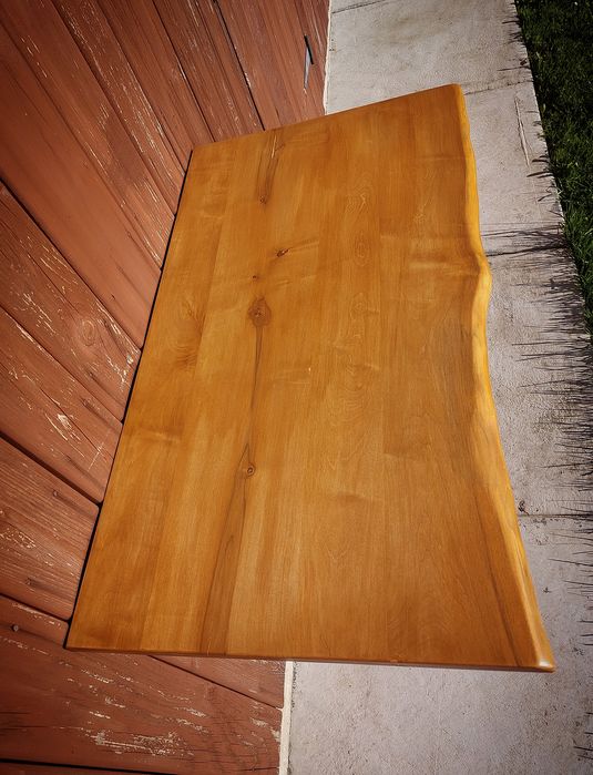 Birou suspendat pliabil