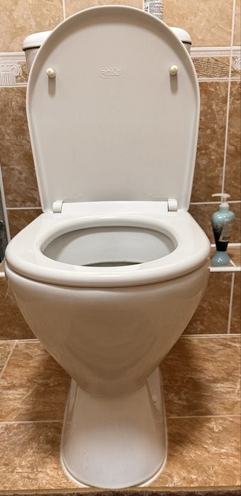 Унитаз с бочком