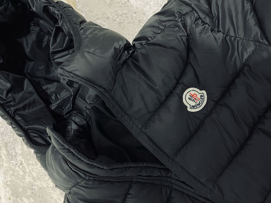 Монклер куртка атырау