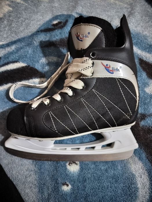 Коньки 40 размер