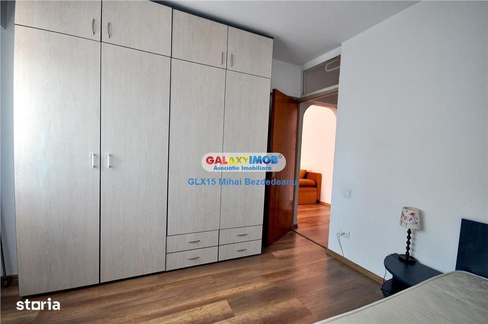 Vanzare apartament 2 camere in zona Podul Grand - Piata Crangasi