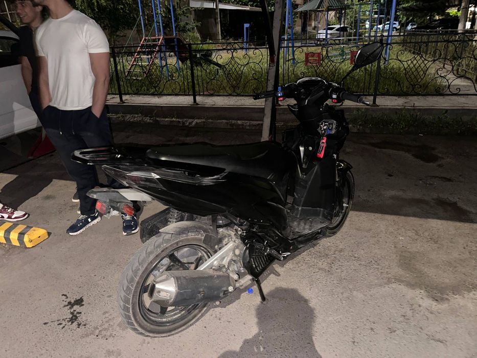 Продается скутер/ мопед