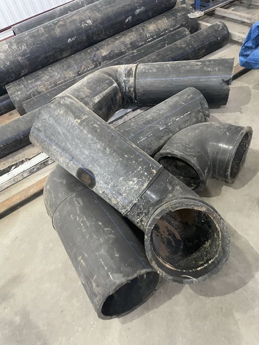 Продам трубы, отводы пластиковые