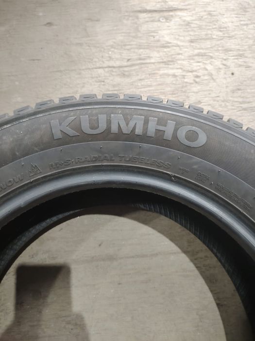 Продам б/у шины  в отличном состоянии