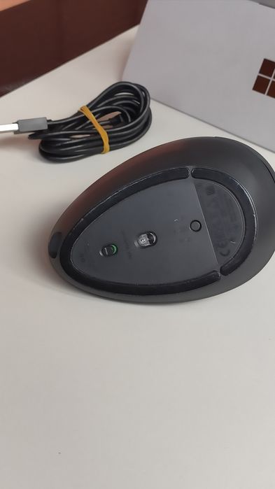 Mouse Logitech MX Vertical Ergonomic + dongle Unify