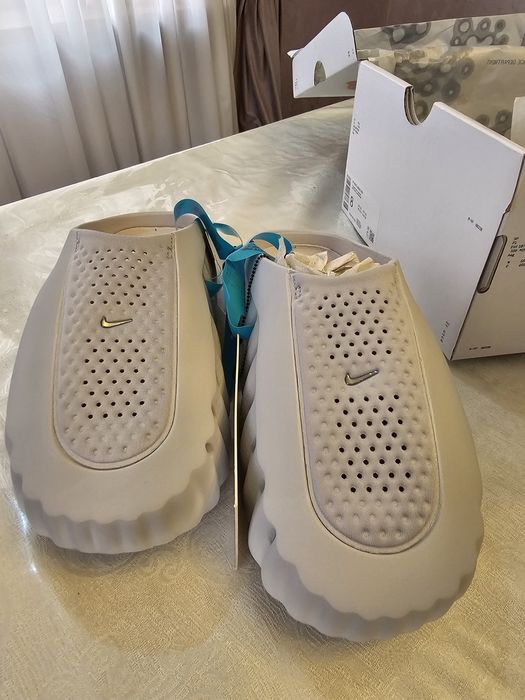 Продам Nike Mind