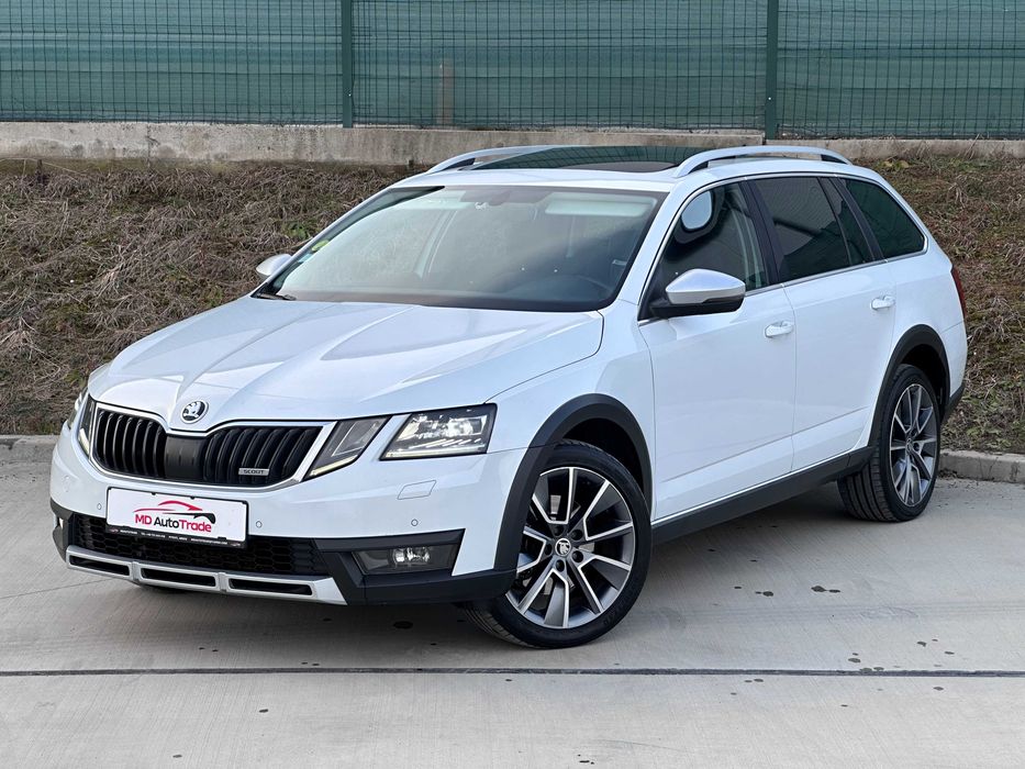 Skoda Octavia SCOUT 184Cp DSG 4x4 / Far LED / Panoramic / RATE / Garantie / TVA Deductibil