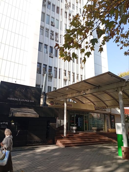 Срочно. Продаю целый этаж.