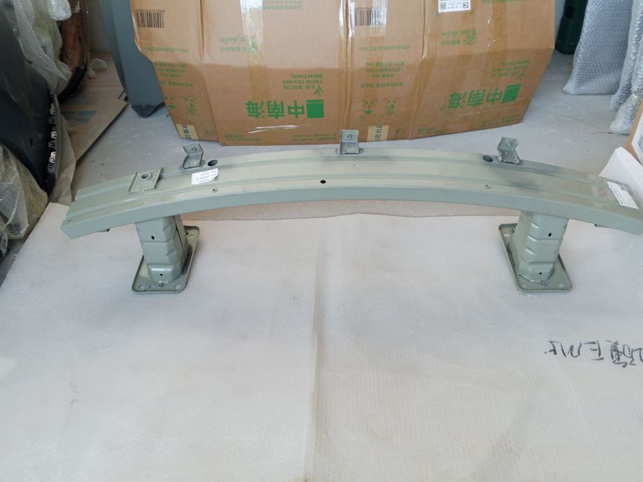 Avtomobil ehtiyot qismlari Dongfeng EP 008