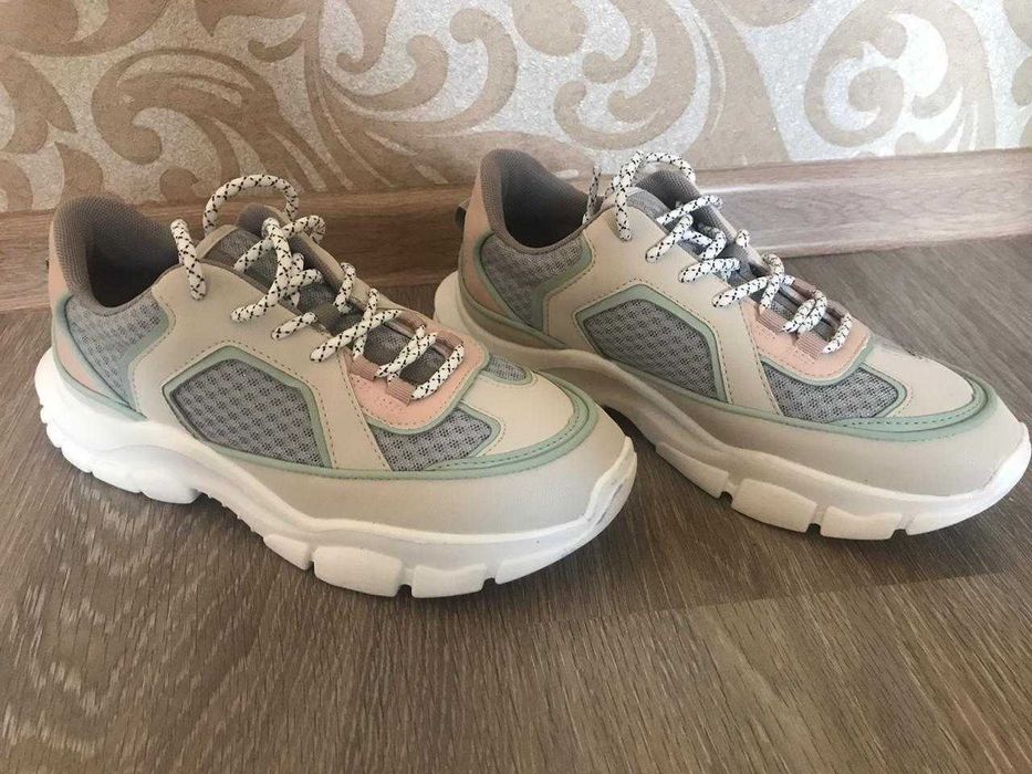 Качественный модный стиль.