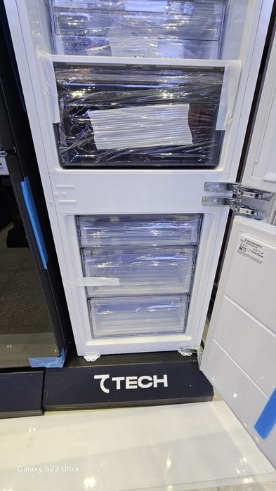 Встраиваемый холодильник