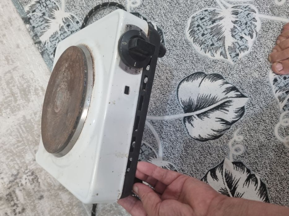 Продам  эл.плиту,  советская