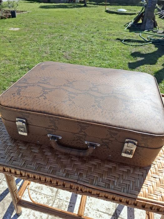 Винтидж Куфар, видял много неща