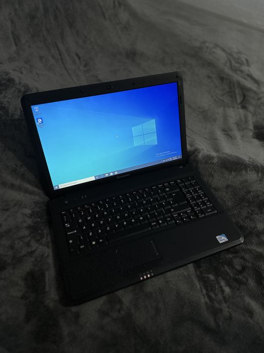 Laptop Lenovo G550 15.6 inch, Procesor Intel Celeron, 4Gb Ram, 128 SSD