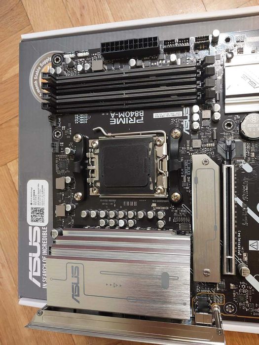 AMD Ryzen 5 7600X + Asus Prime B840M-A CSM