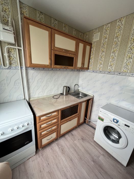 Сдам квартиру двухкомнатную