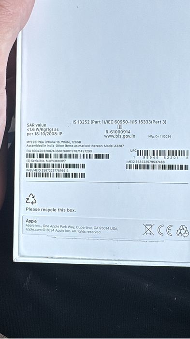 Iphone 16 , 1год гарантия есть! Ёмкость 100%