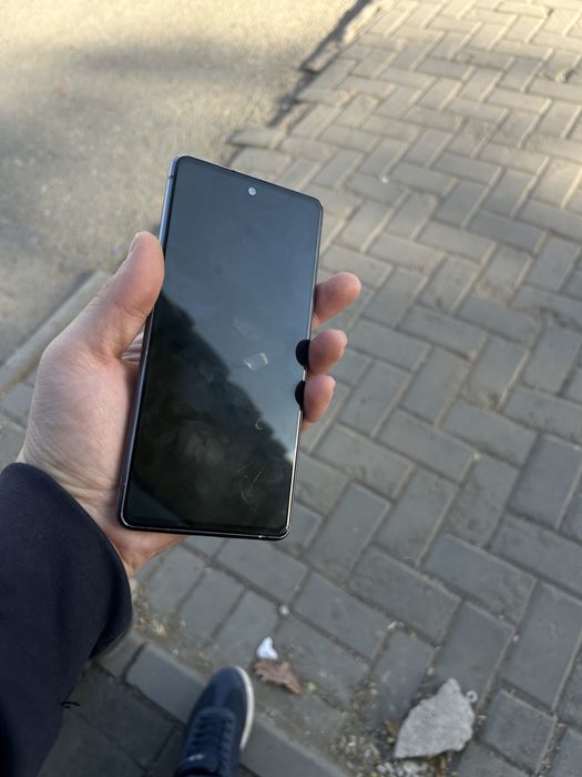 Продам Galaxy S20 Fe