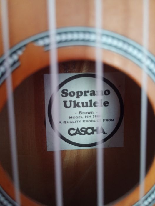 укулеле сопрано cascha