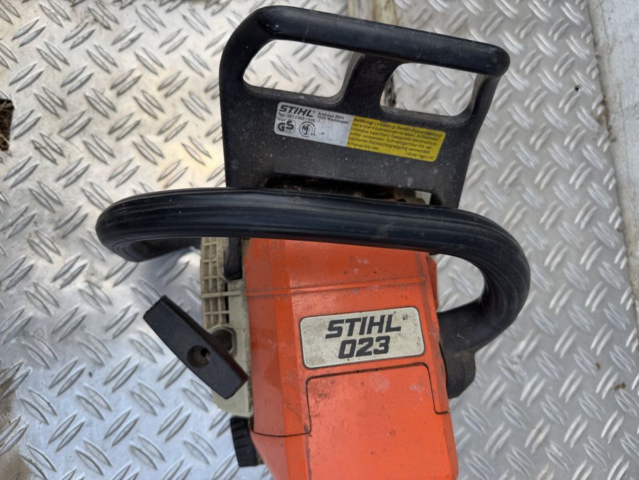 Бензинова резачка STIHL 023