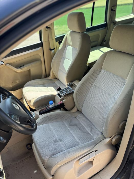 VW Touran 2.0TDI DSG