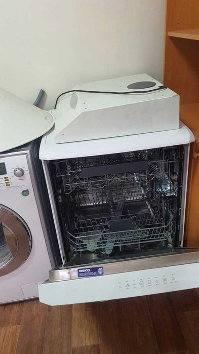 вытыжка, посудомоечная машина