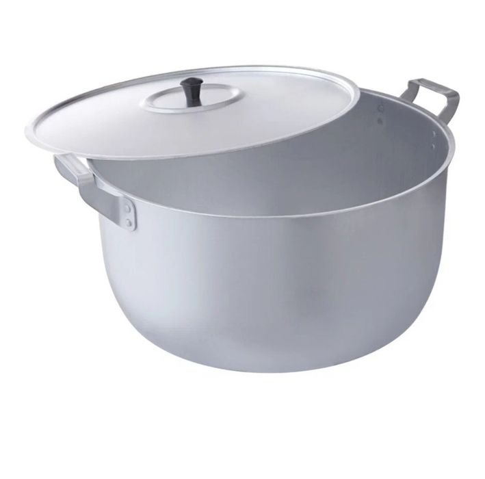 Продам кастрюлю алюминиевую