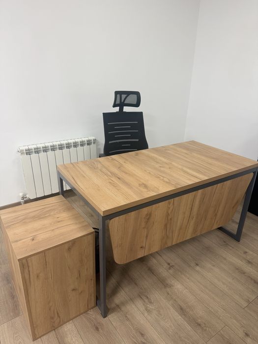 Продам офисную мебель
