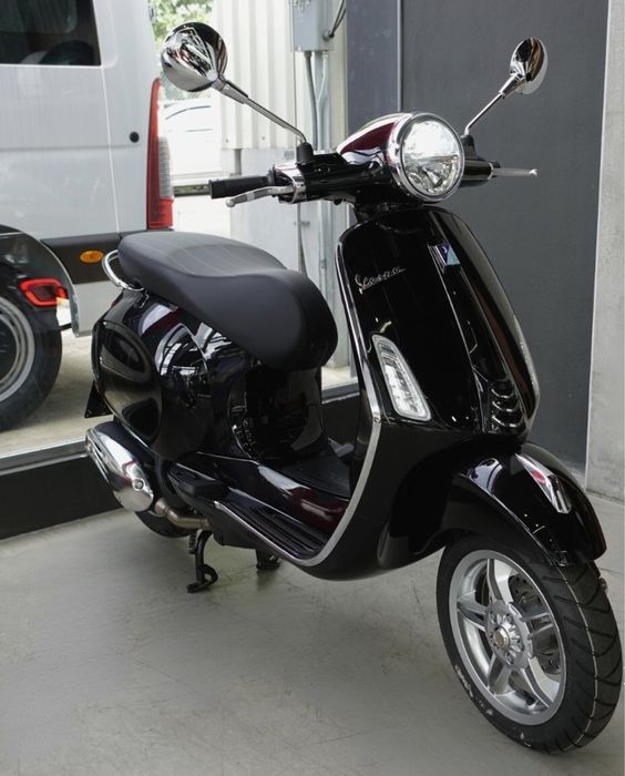 Vespa няколко броя!