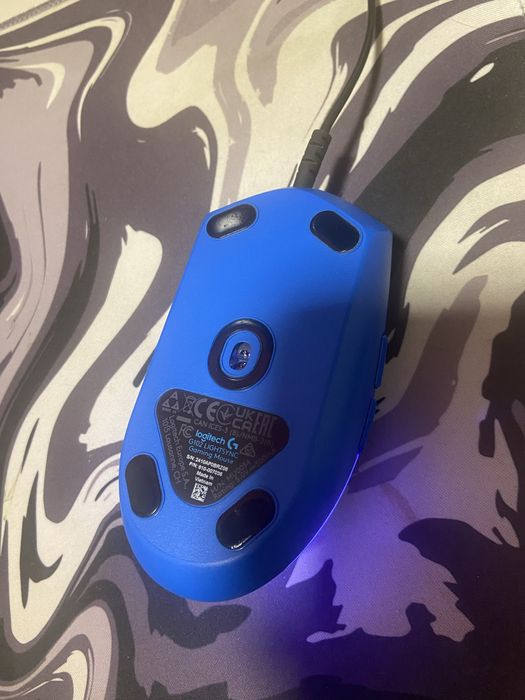 Logitech g102 мишка син цвят Като Нова
