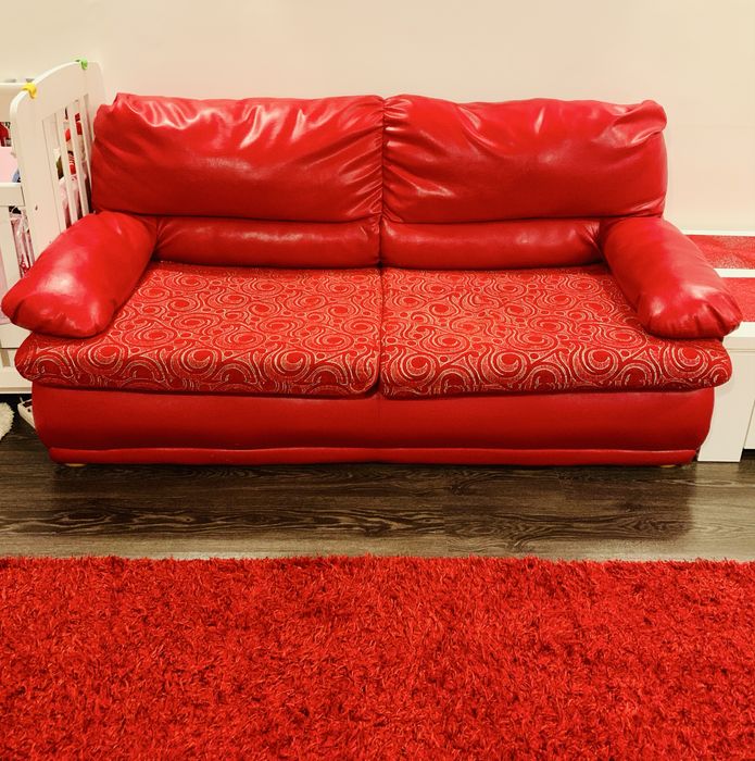 Canapea Extensibila din Piele.