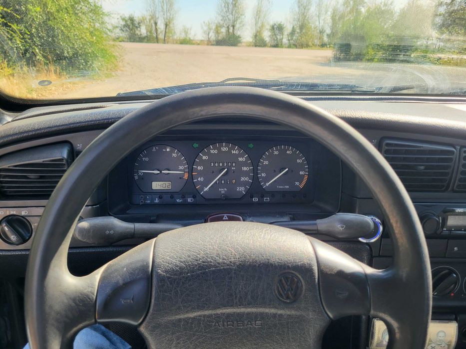 Volkswagen B4 Универсал