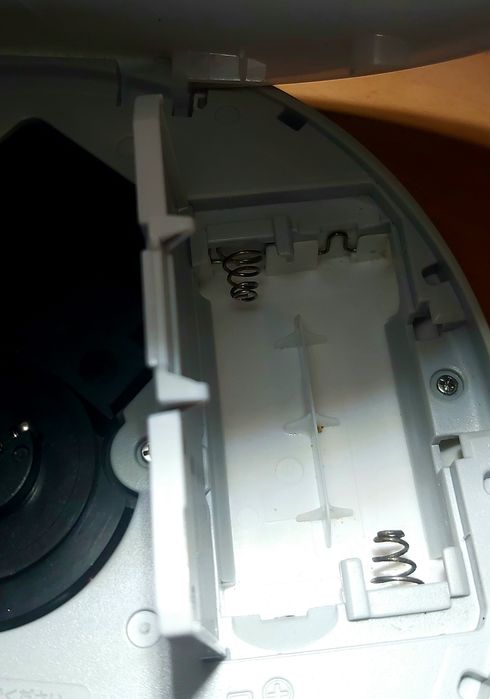 Sony Walkman D-EJ000 CD Player Portabil – Stare Excelentă, Funcțional