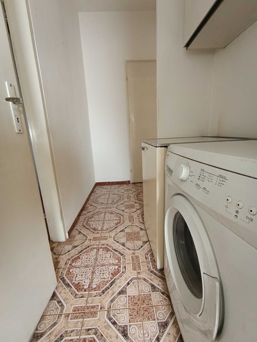 двустаен апартамент под наем