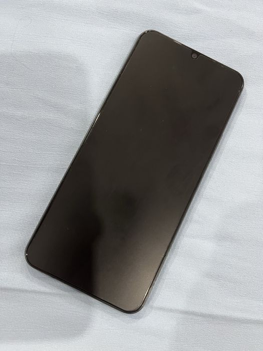 Телефон VIVO 128ГБ