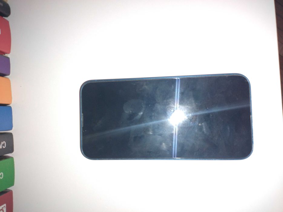 Телефон iphon 13 128