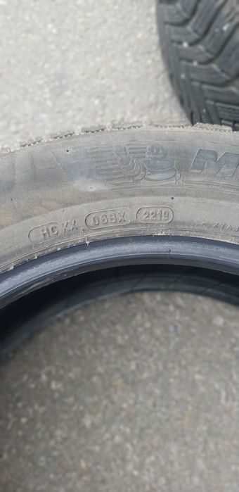 Продавам зимни гуми MICHELIN ALPIN 6 215/60 R17