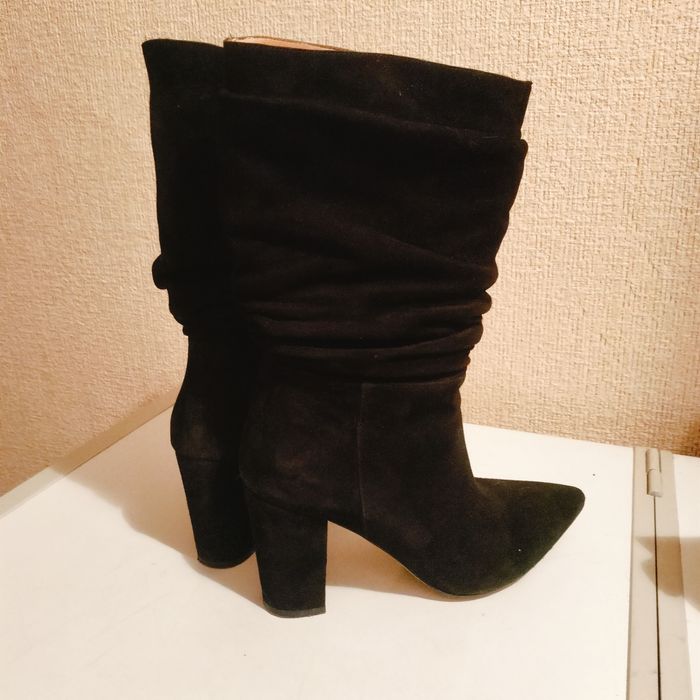 Продам сапоги, натуральная замша