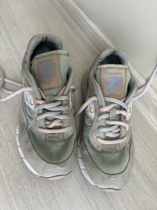 Маратонки от естествена кожа