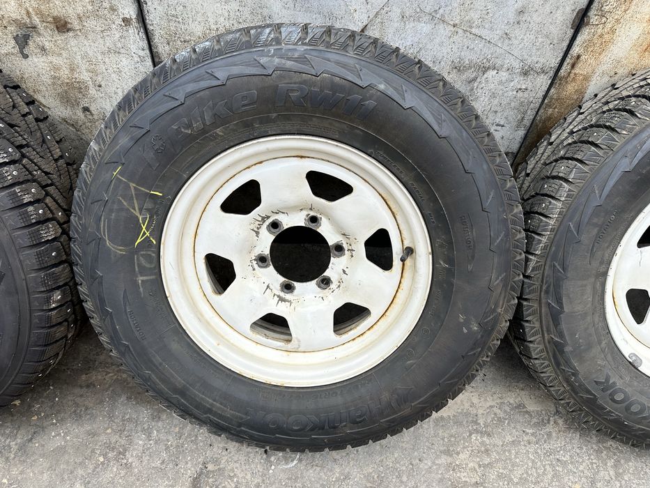 Зимни гуми с джанти за Toyota 4x4 6x139.7