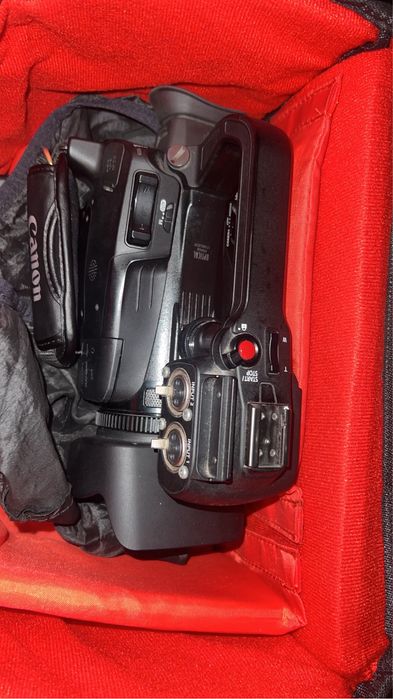 Canon kamera XA 40