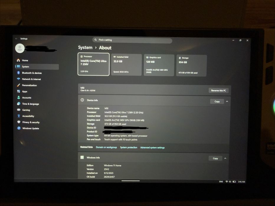 Гейминг Конзола MSI Claw 8 AI+ A2VM (+кейс + докинг станция)