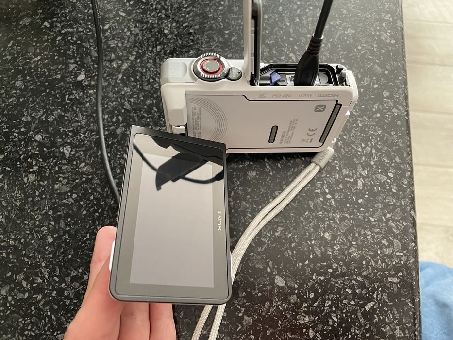 Видеокамера Sony HDR GW66E, waterproof