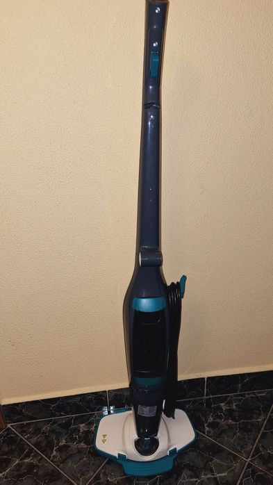 Aparat de curățat cu aburi Leifheit