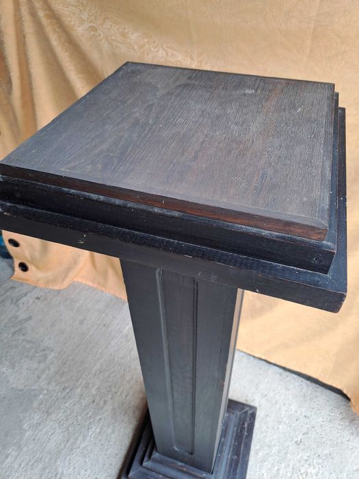 piedestal lemn 132 cm vechi