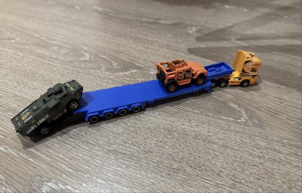 Machete militare metalice 1/72