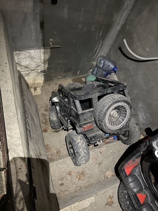 Продам детские машинки большие в отличном состоянии