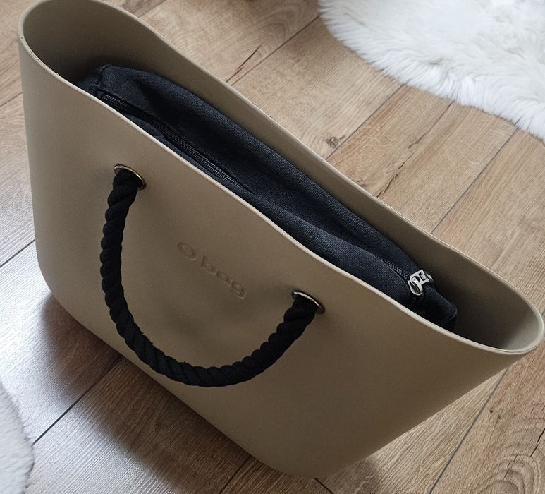 Дамски чанти O bag и Guess