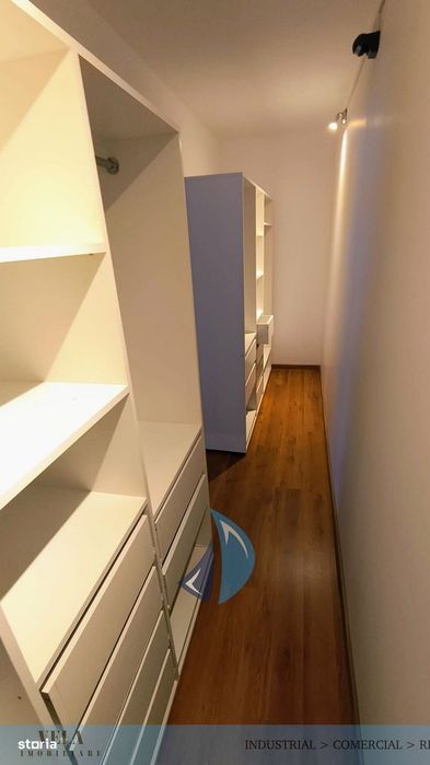 Ap. 2 camere, central, izolat , Zona Crinulului