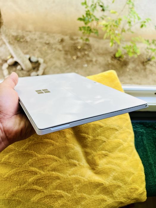 pentru piese microsoft surface pro 4 128gb